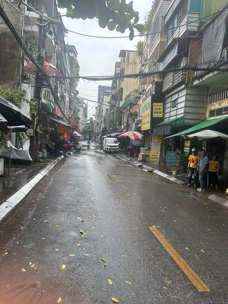 Bán nhà Vĩnh Tuy - diện tích 33m2 5 tầng - Mặt phố kinh doanh - giá 14,2 tỷ