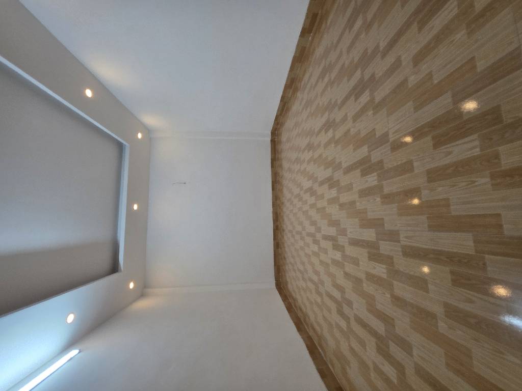 Bán nhà Nam Dư - diện tích 42.2m2 5 tầng - nhà mới xây, yên tĩnh - giá 8,4 tỷ