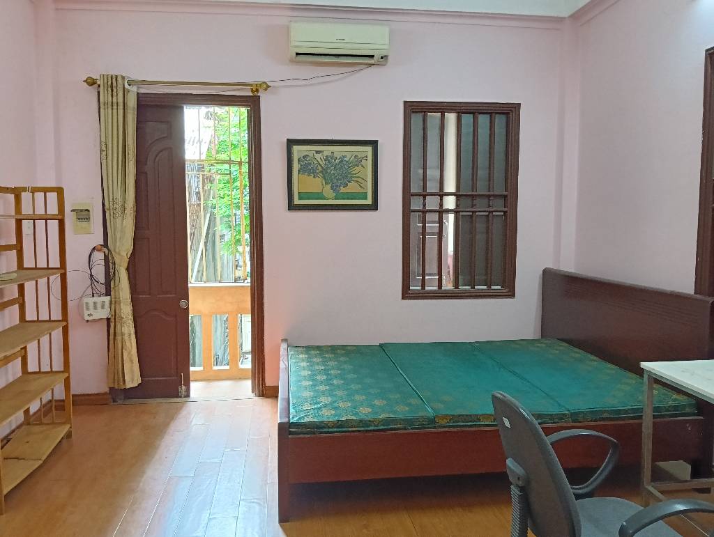 Bán nhà Bạch Mai - 30m2 5 tầng - căn góc thoáng sáng - mặt tiền rộng - giá 6,95 tỷ