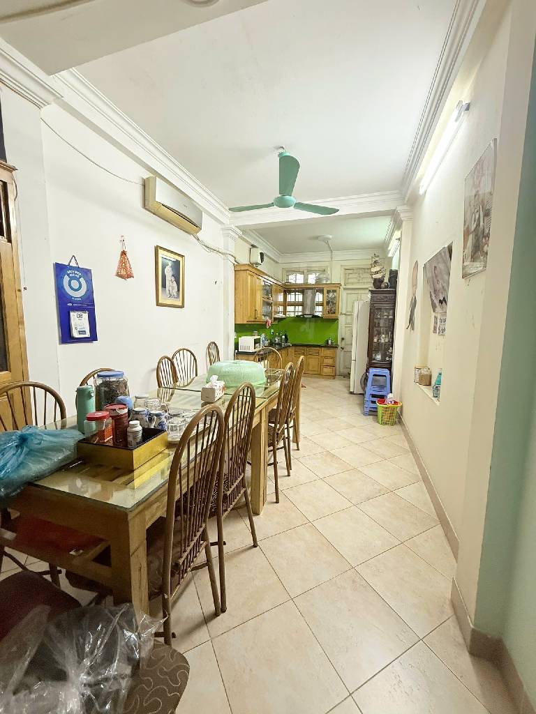 Bán nhà mặt phố Trần Quang Diệu - 37m2 6 tầng - vỉa hè rộng, ô tô tránh, kinh doanh vô đối - giá 23,5 tỷ