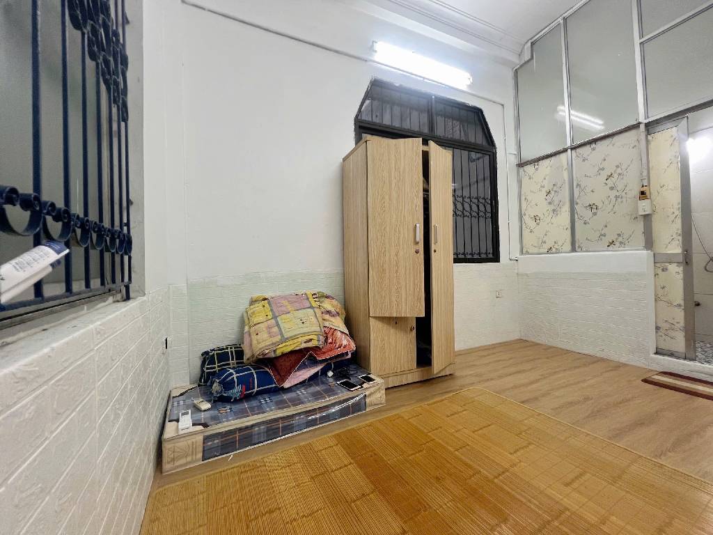 Bán nhà Xã Đàn - diện tích 17m2 5 tầng - Lô góc - giá 3,99 tỷ