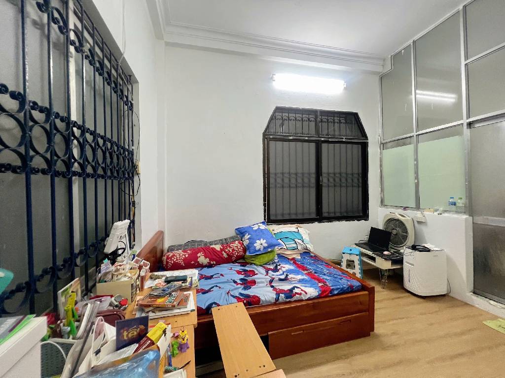 Bán nhà Xã Đàn - diện tích 17m2 5 tầng - Lô góc - giá 3,99 tỷ