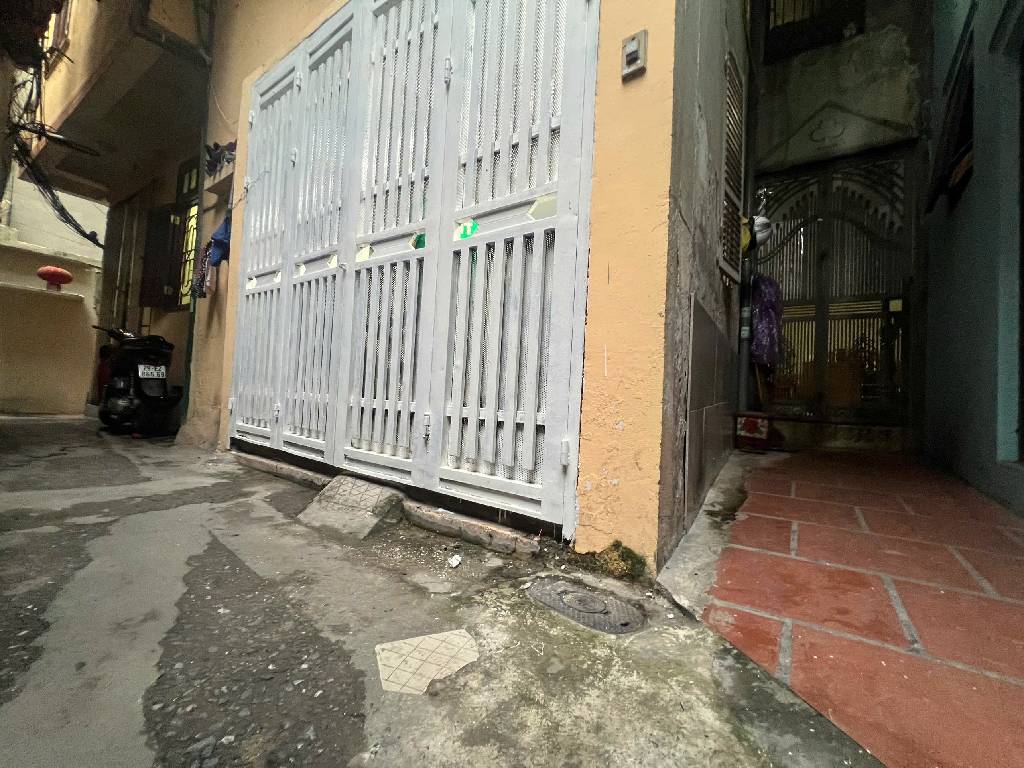 Bán nhà Xã Đàn - diện tích 17m2 5 tầng - Lô góc - giá 3,99 tỷ