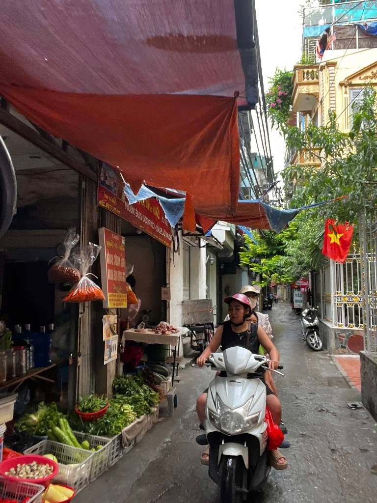 Bán nhà Minh Khai - diện tích 25m2 5 tầng - GẦN PHỐ - FULL NỘI THẤT - NHIỀU TIỆN ÍCH XUNG QUANH - giá 4,7 tỷ