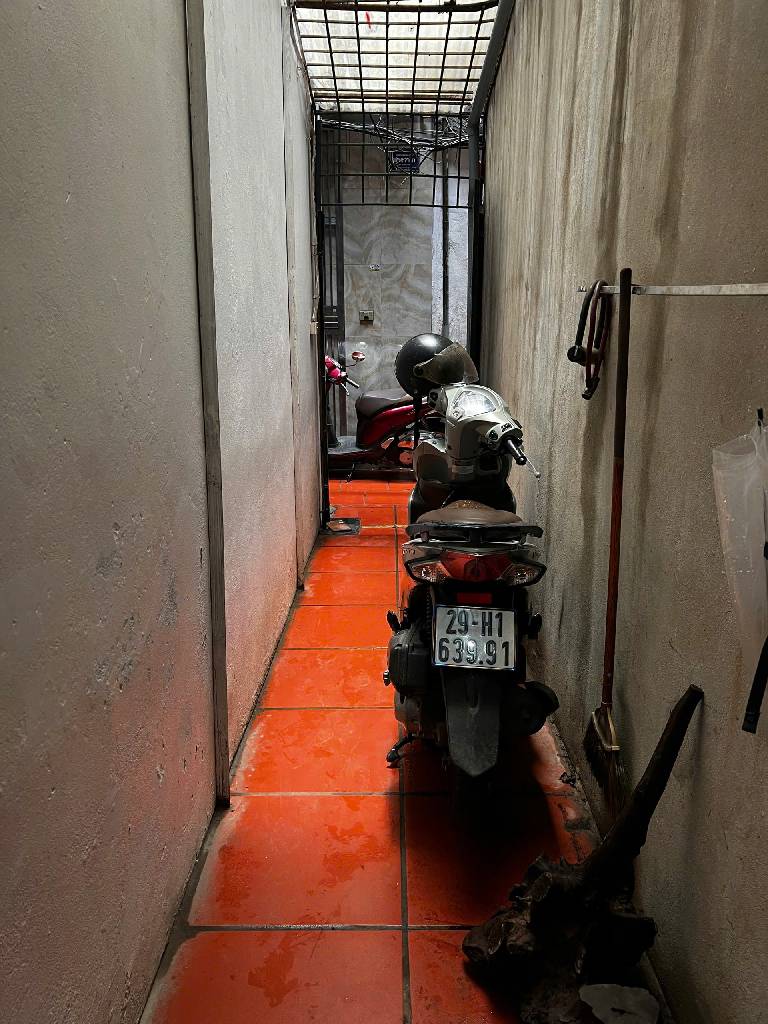 Bán nhà Minh Khai - diện tích 25m2 5 tầng - GẦN PHỐ - FULL NỘI THẤT - NHIỀU TIỆN ÍCH XUNG QUANH - giá 4,7 tỷ