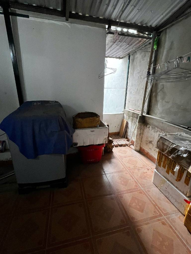 Bán nhà Minh Khai - diện tích 25m2 5 tầng - GẦN PHỐ - FULL NỘI THẤT - NHIỀU TIỆN ÍCH XUNG QUANH - giá 4,7 tỷ