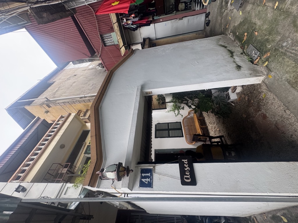 Bán nhà Nguyễn Trãi - diện tích 50m2 3 tầng - gần ô tô tránh - giá 4,9 tỷ