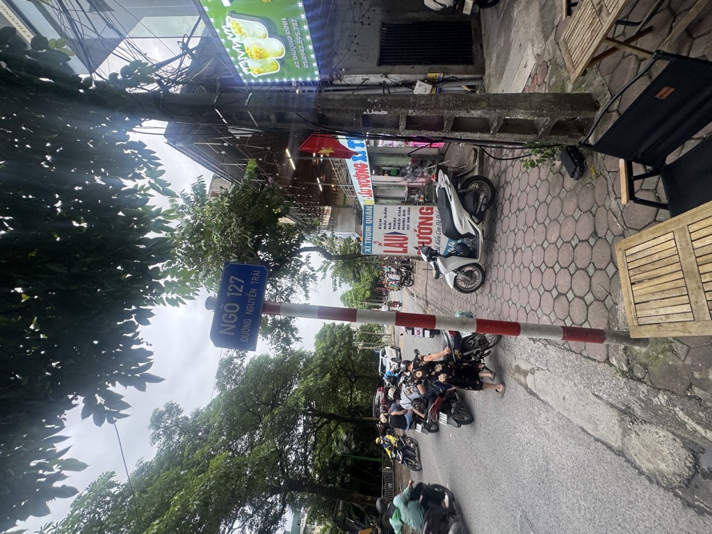 Bán nhà Nguyễn Trãi - diện tích 50m2 3 tầng - gần ô tô tránh - giá 4,9 tỷ