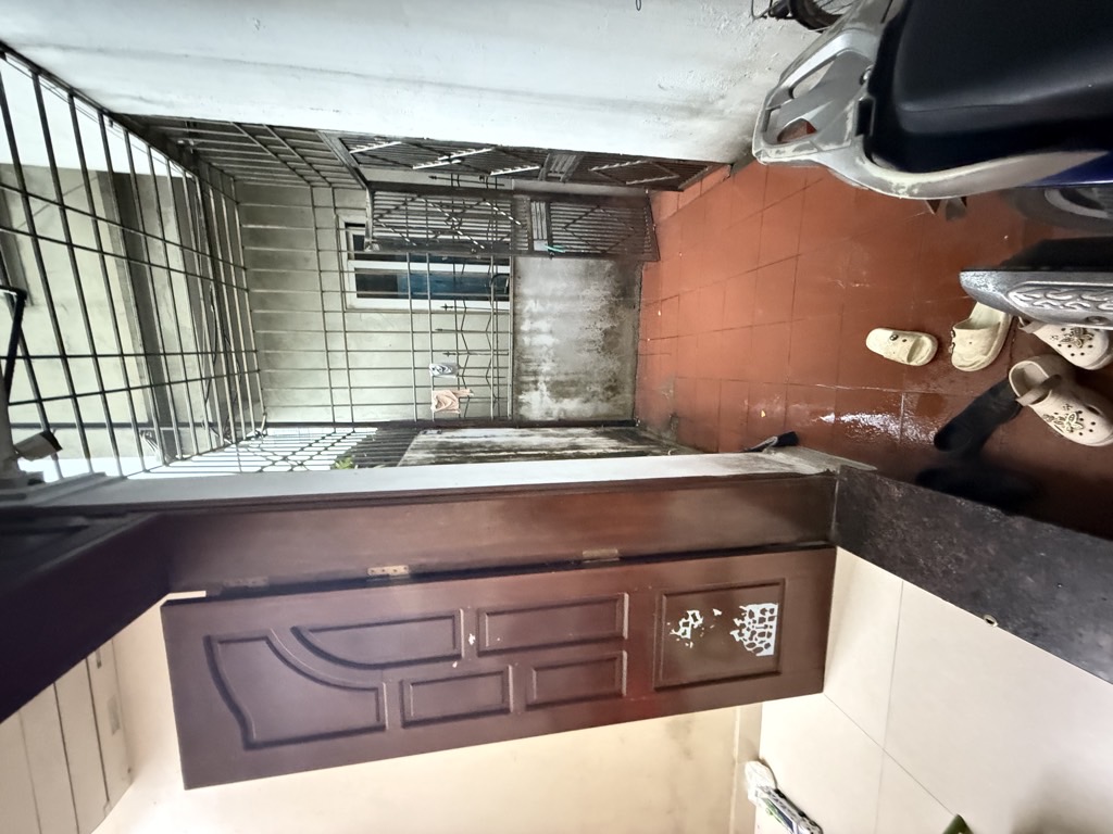 Bán nhà Nam Dư - diện tích 64,5m2 4 tầng - ô tô tránh - giá 6,4 tỷ