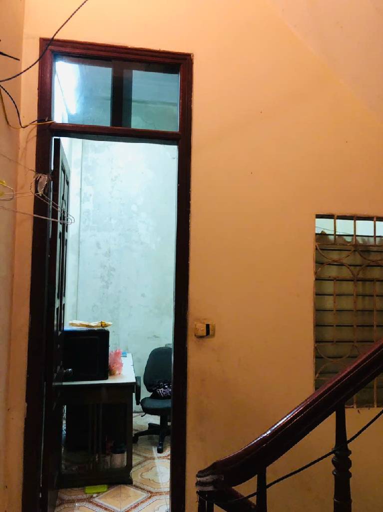 Bán nhà Nguyễn Trãi - diện tích 37,2m2 5 tầng - Nhà đẹp hiếm có - giá 10,8 tỷ