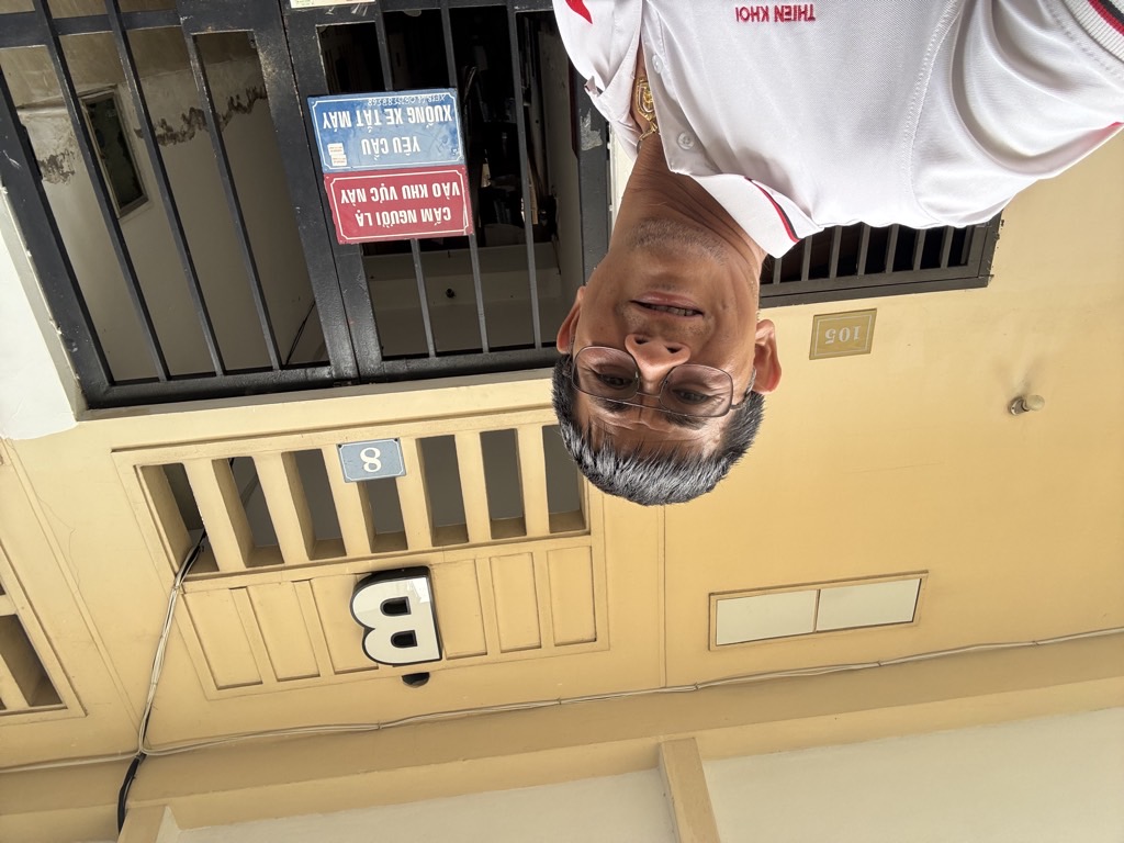 Bán nhà Định Công Thượng - diện tích 100m2 2 tầng - ô tô đỗ cửa - giá 20,8 tỷ