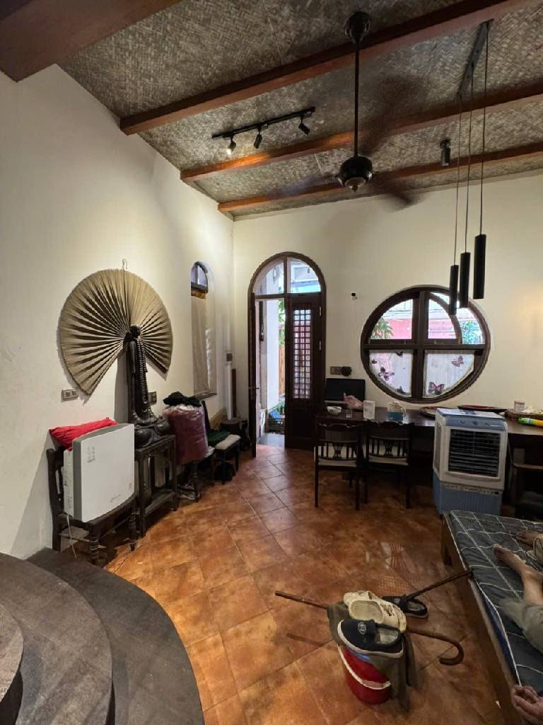 Bán nhà Nguyễn Khoái - diện tích 45m2 5 tầng - Căn nhà tự xây thiết kế đẹp - giá 10 tỷ