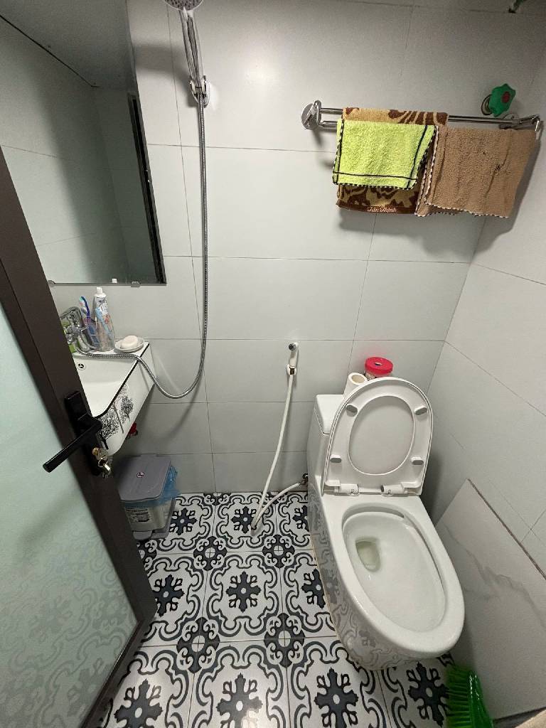 Bán nhà Minh Khai - diện tích 32m2 1 tầng - ô tô đỗ cửa - giá 2,9 tỷ