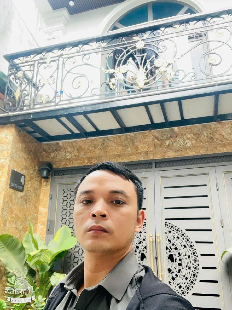 Bán nhà Bằng Liệt - diện tích 71m2 6 tầng - Gara ô tô 7 chỗ đỗ cửa - giá 17,1 tỷ