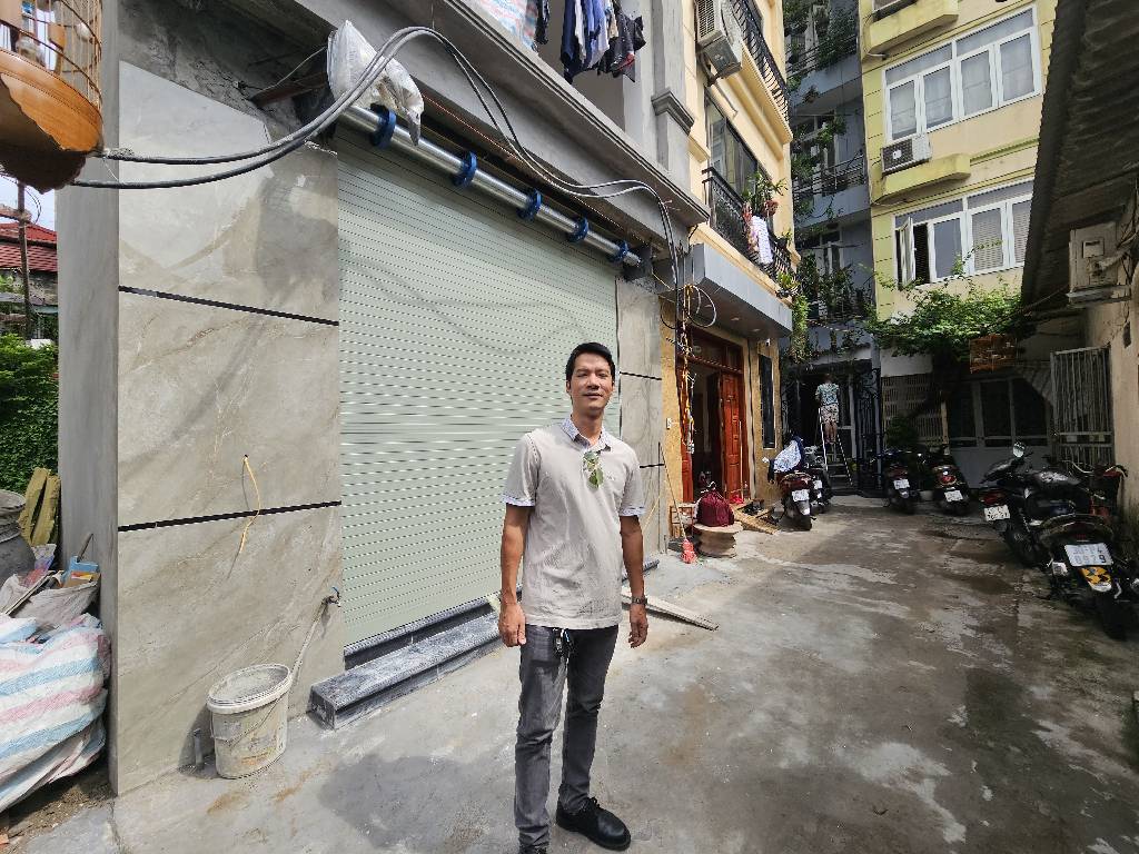 Bán nhà Kim Ngưu - diện tích 67.8m2 5 tầng - ô tô tránh - giá 15,6 tỷ