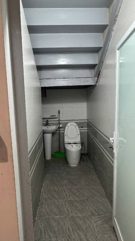 Bán nhà Tam Trinh - diện tích 94m2 3 tầng - Ô tô đỗ cửa - giá 16,5 tỷ