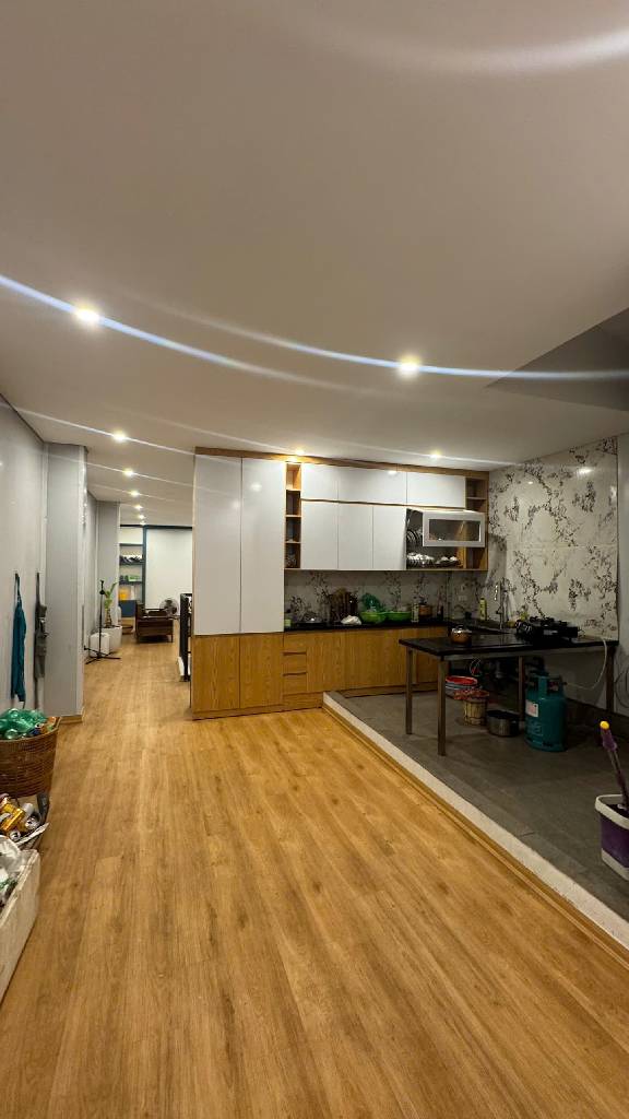 Bán nhà Tam Trinh - diện tích 94m2 3 tầng - Ô tô đỗ cửa - giá 16,5 tỷ