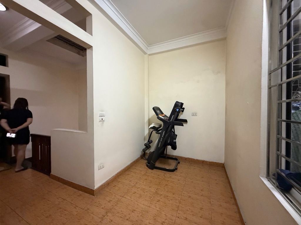 Bán nhà Vĩnh Hưng - diện tích 52m2 3 tầng - Ngõ ô tô - giá 13,5 tỷ