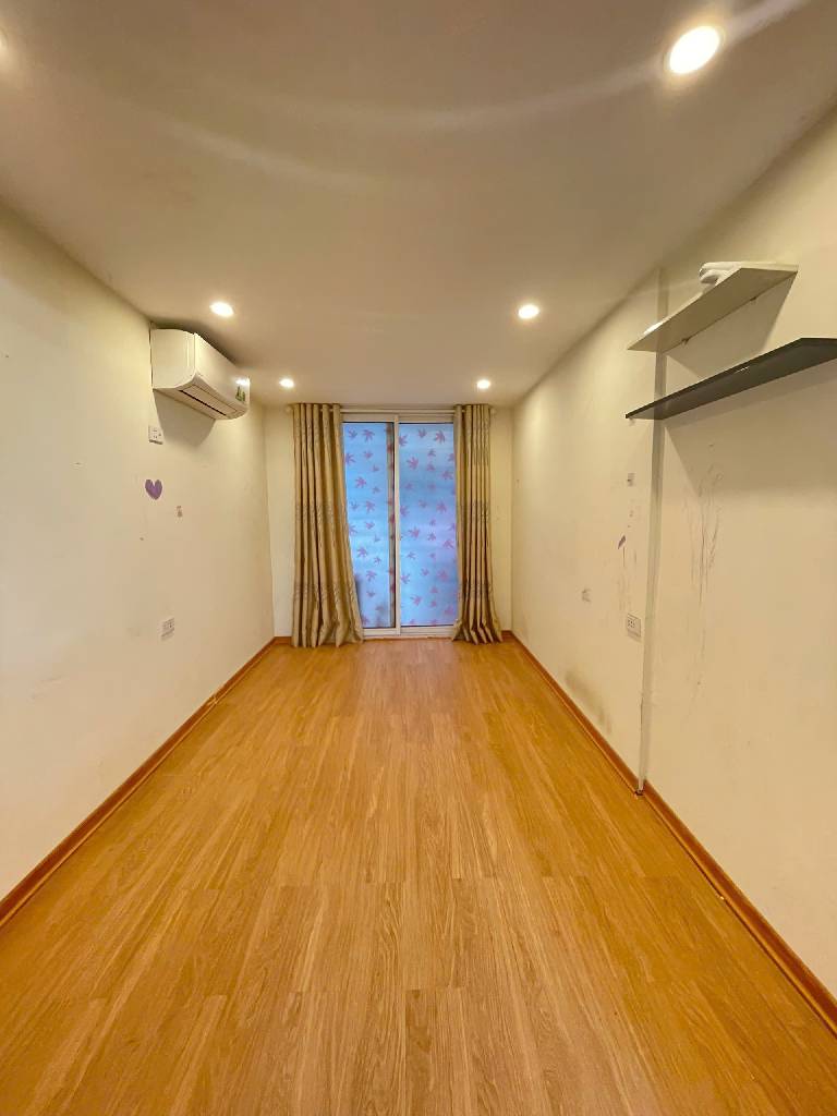 Bán nhà tập thể bưu điện Hồng Mai -  80m2 - 3 ngủ, ô tô đỗ cửa - giá  3,95 tỷ