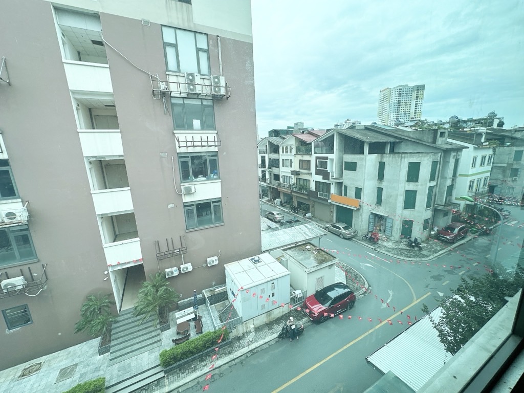 Bán nhà Thịnh Liệt - diện tích 89.5m2 4 tầng - ô tô vào nhà - giá 21,6 tỷ