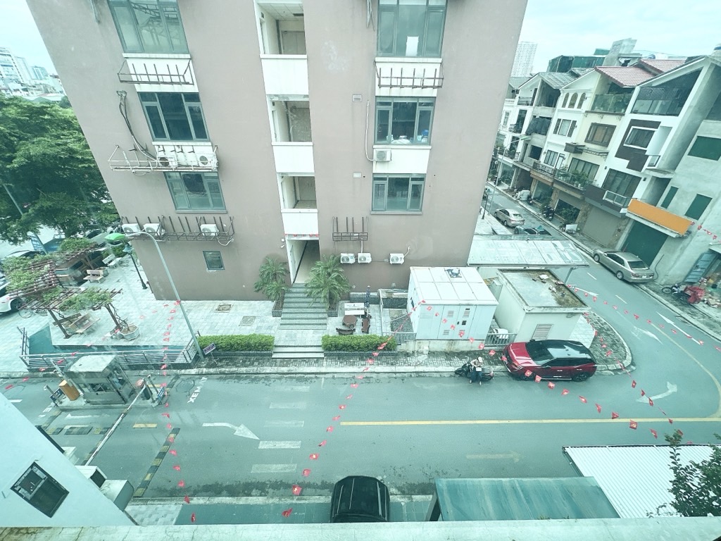 Bán nhà Thịnh Liệt - diện tích 87,3m2 4 tầng - Ô tô đỗ cửa - giá 20 tỷ