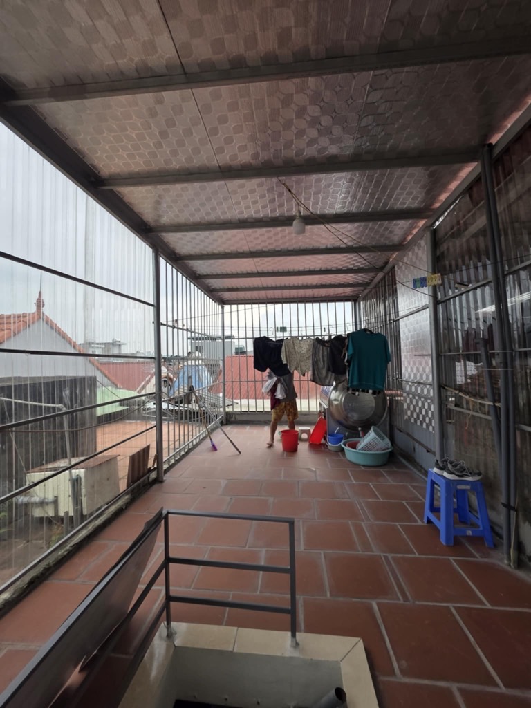 Bán nhà Hưng Phúc - diện tích 36m2 4 tầng - Nhà chắc chắn, gần phố - giá 7,1 tỷ