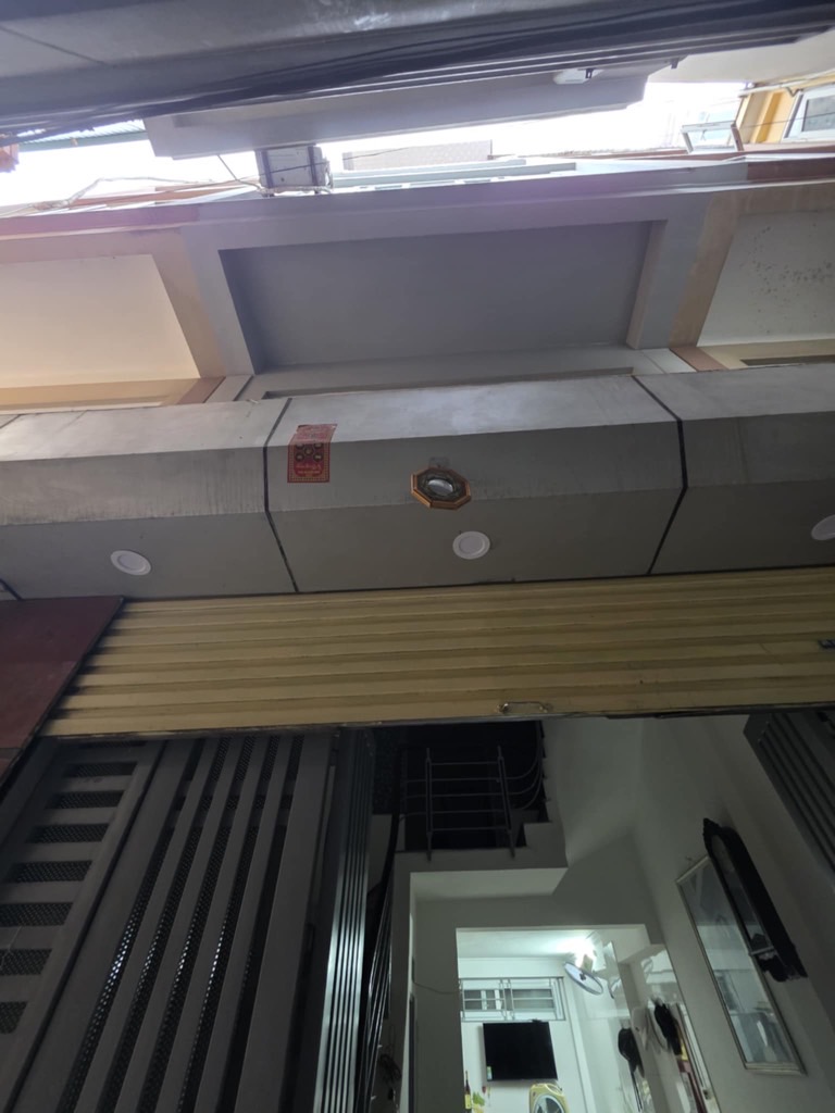 Bán nhà Hưng Phúc - diện tích 36m2 4 tầng - Nhà chắc chắn, gần phố - giá 7,1 tỷ