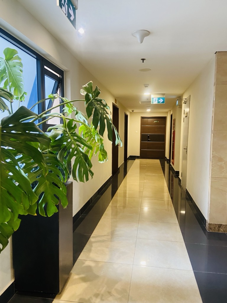 Bán nhà Nguyễn Tuân - diện tích 100m2 33 tầng - Căn hộ lô góc, thoáng đẹp - giá 8,2 tỷ