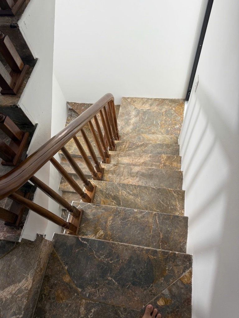 Bán nhà Lĩnh Nam - diện tích 22m2 4 tầng - ô tô thông 2 ngõ - giá 4,2 tỷ