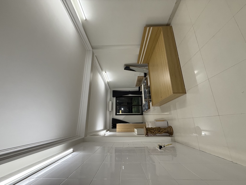 Bán nhà Nguyễn Trãi - diện tích 45,6m2 6 tầng - nhà dân xây chắc chắn - giá 14,8 tỷ