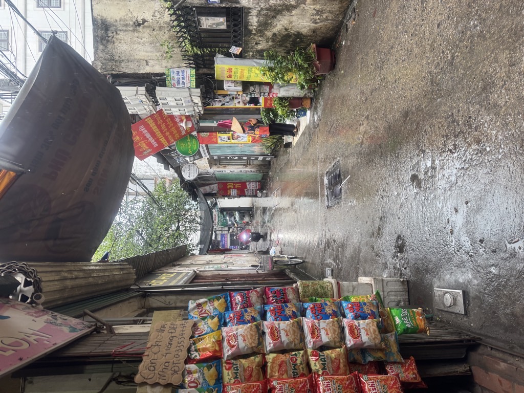 Bán nhà Định Công Thượng - diện tích 28,5m2 2 tầng - Ô tô tránh - giá 6,6 tỷ