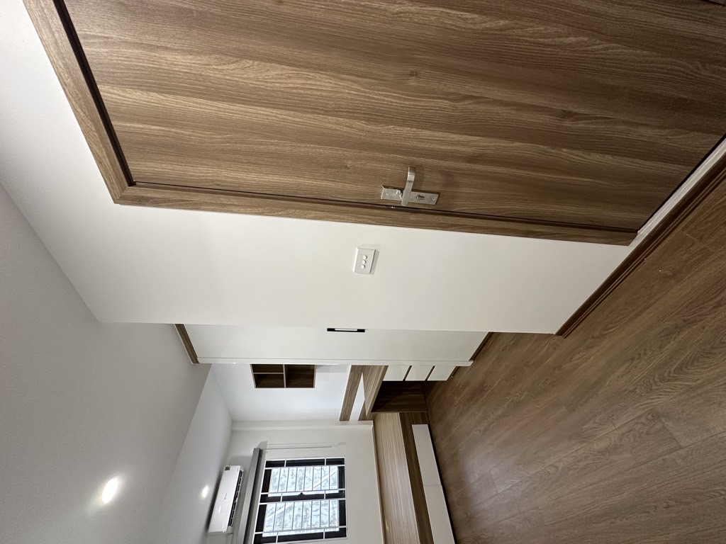 Bán nhà Tam Trinh - diện tích 42.7m2 4 tầng - thang máy - giá 10,9 tỷ