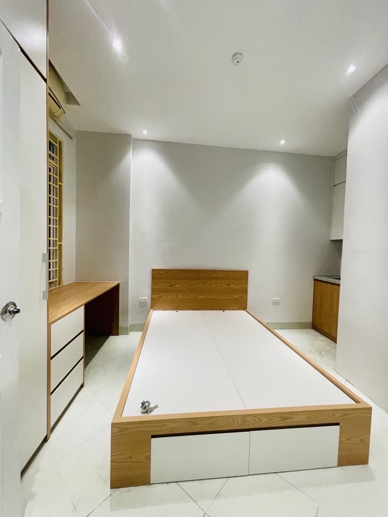 Bán nhà Minh Khai - diện tích 43m2 5 tầng - 7 phòng khép kín full nội thất - giá 9 tỷ