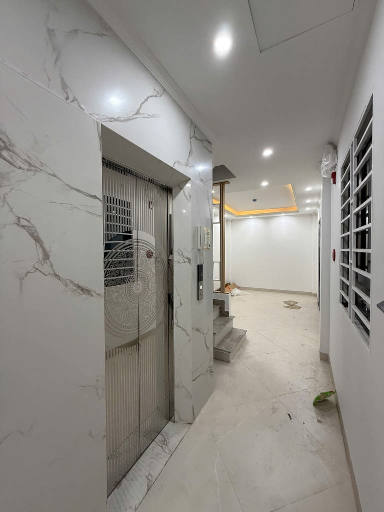 Bán nhà Khương Trung - diện tích 41,4m2 6 tầng - Thang máy - giá 12,9 tỷ