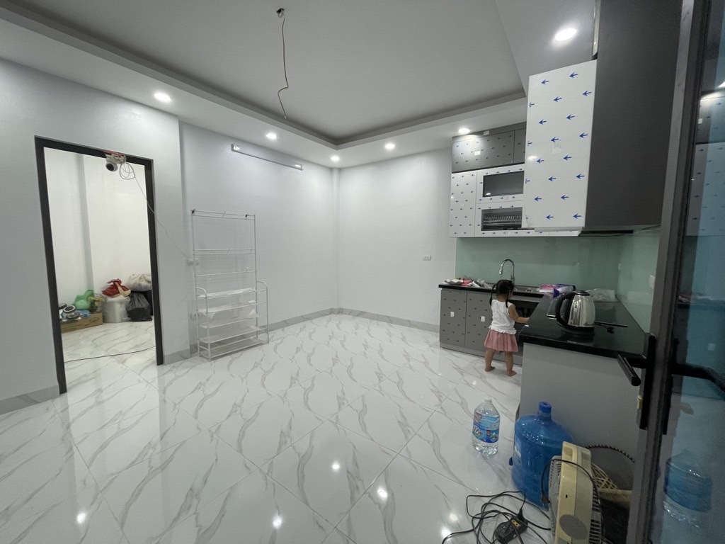 Bán nhà Định Công Thượng - diện tích 46m2 4 tầng - Lô góc, ô tô đỗ cửa - giá 8,5 tỷ