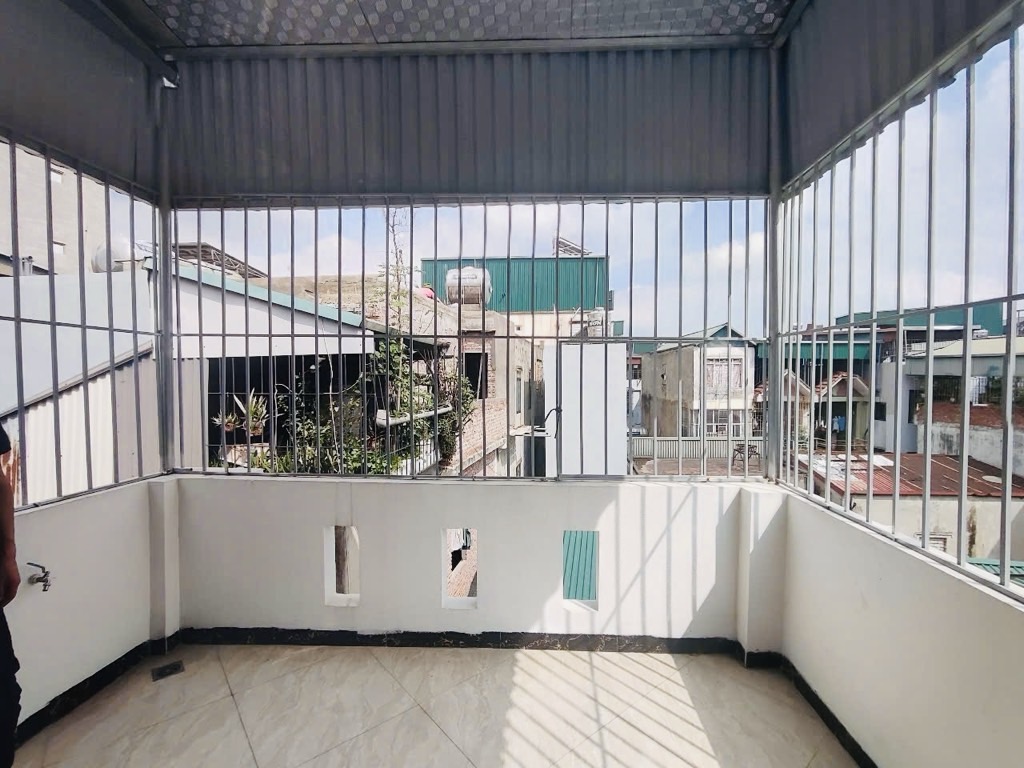 Bán nhà Dương Văn Bé - diện tích 30.2m2 5 tầng - Lô góc, thang máy - giá 10,6 tỷ