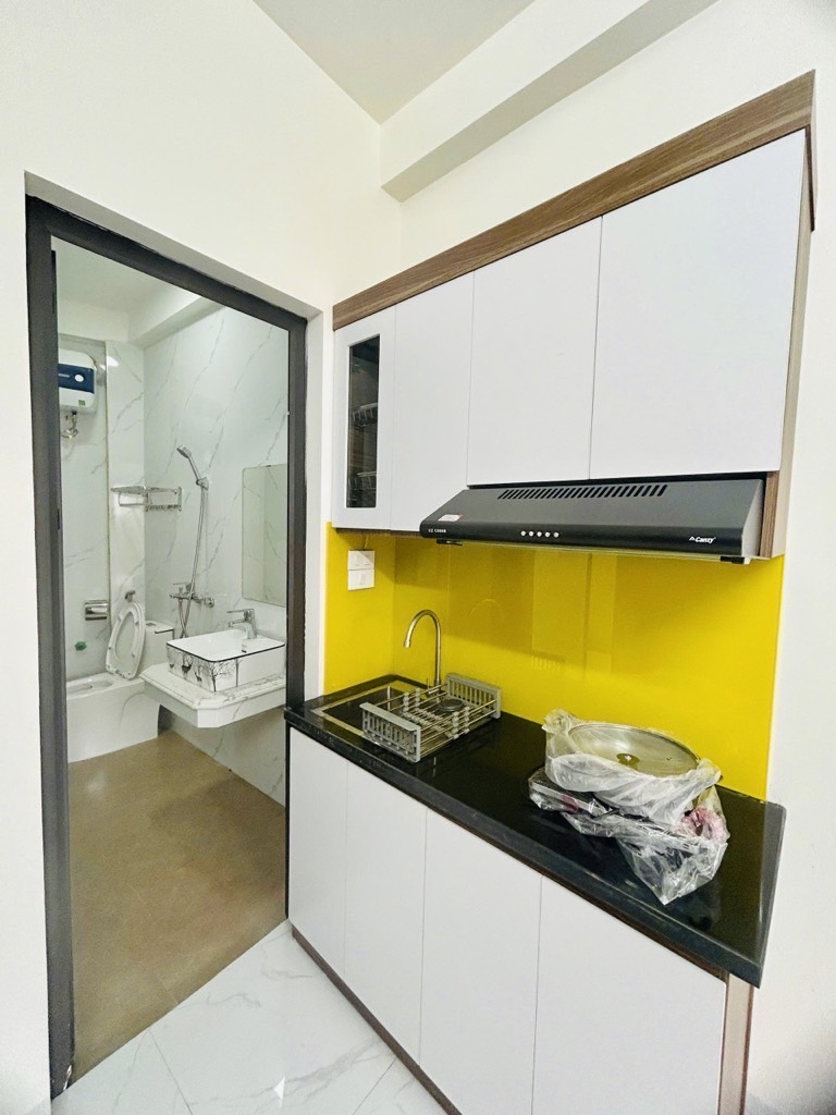 Bán nhà Minh Khai - 73m2 5 tầng - kinh doanh online, thang máy, full nội thất - giá 12,5 tỷ