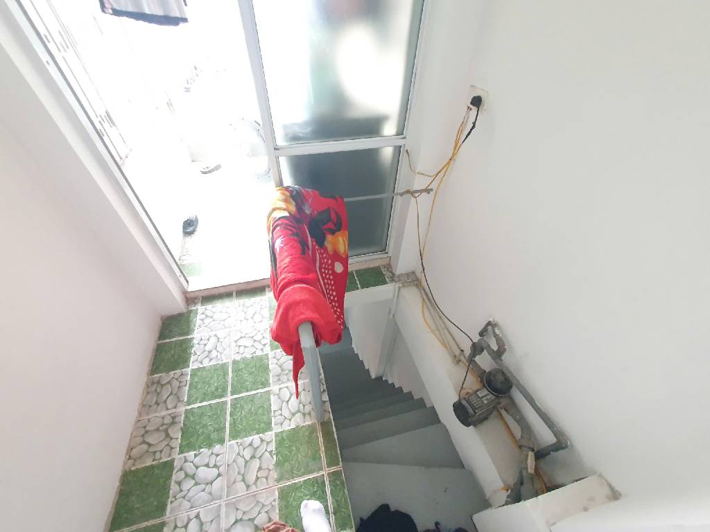 Bán nhà Văn Miếu - diện tích 25m2 2 tầng - Lô góc, ô tô cửa - giá 3 tỷ