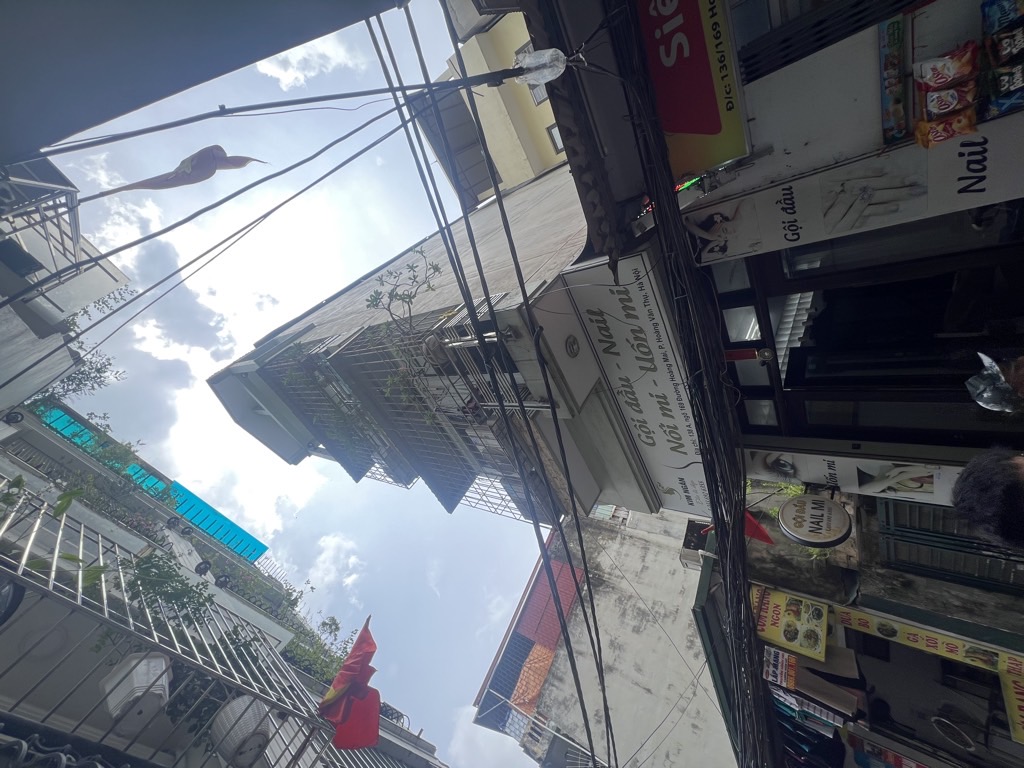 Bán nhà Trương Định - diện tích 39,2m2 5 tầng - Lô góc, kinh doanh - giá 12 tỷ