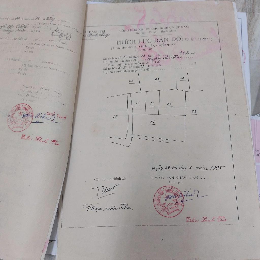 Bán nhà Định Công Thượng - diện tích 35m2 3 tầng - NGÕ NÔNG - giá 4 tỷ