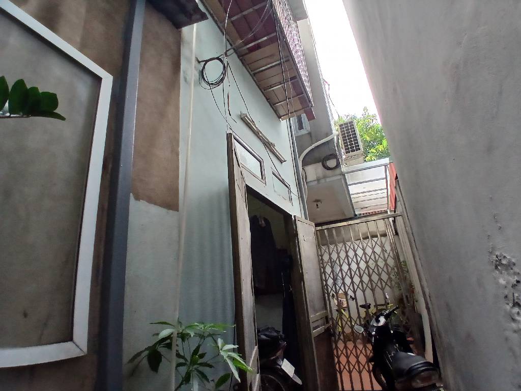 Bán nhà Vĩnh Hưng - diện tích 37.2m2 2 tầng - Nhà cũ xác định bán đất - giá 4 tỷ