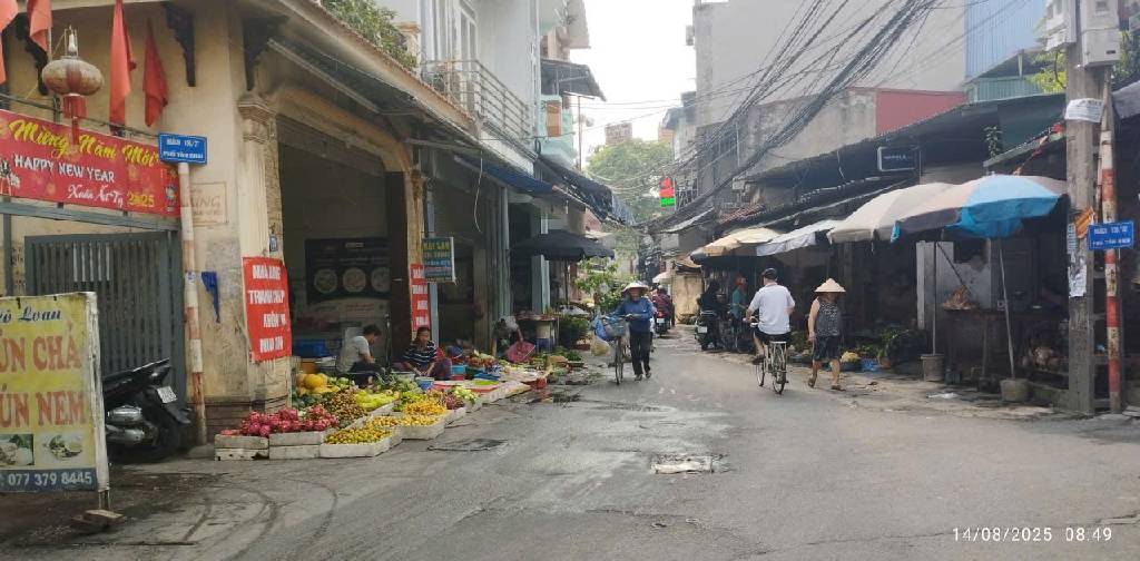 Bán nhà Lĩnh Nam - diện tích 28m2 1 tầng - Nhà đẹp hiếm có - giá 2,8 tỷ