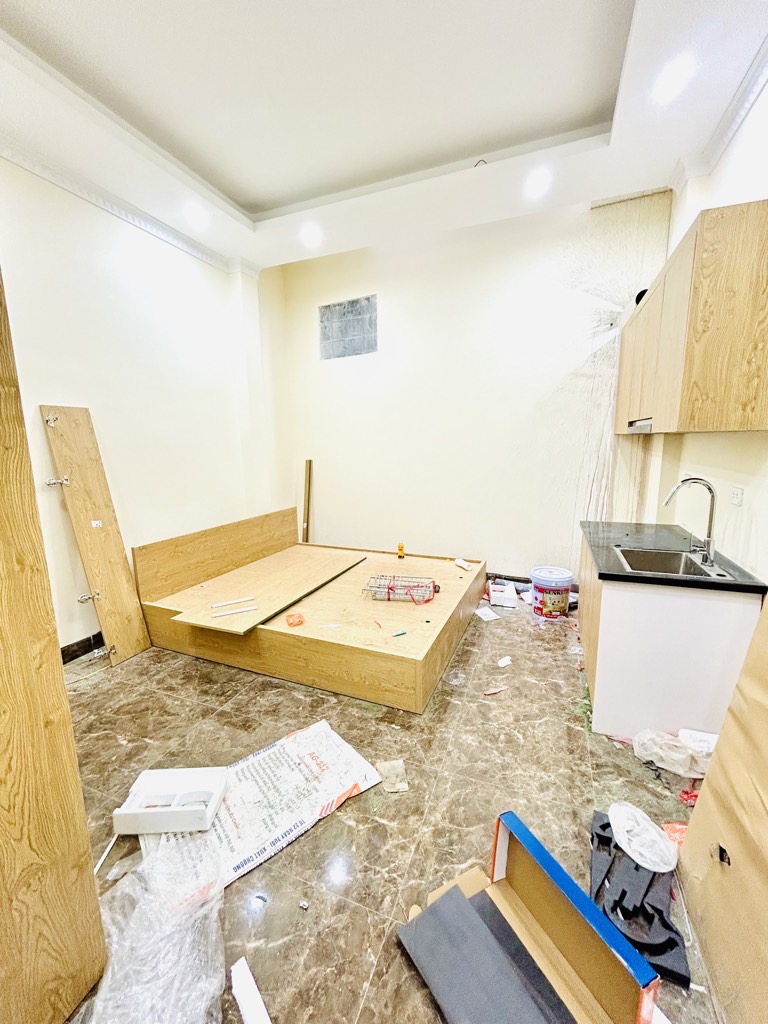 Bán nhà Lĩnh Nam - diện tích 60m2 6 tầng - Thang máy - giá 14,6 tỷ