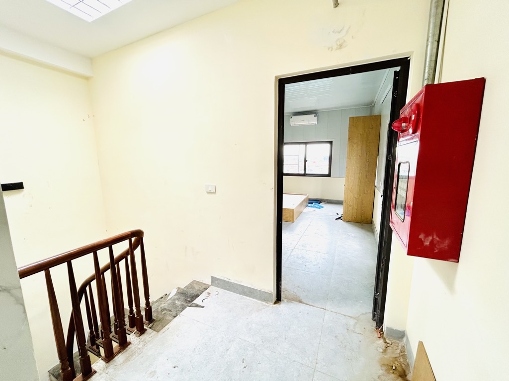 Bán nhà Lĩnh Nam - diện tích 60m2 6 tầng - Thang máy - giá 14,6 tỷ