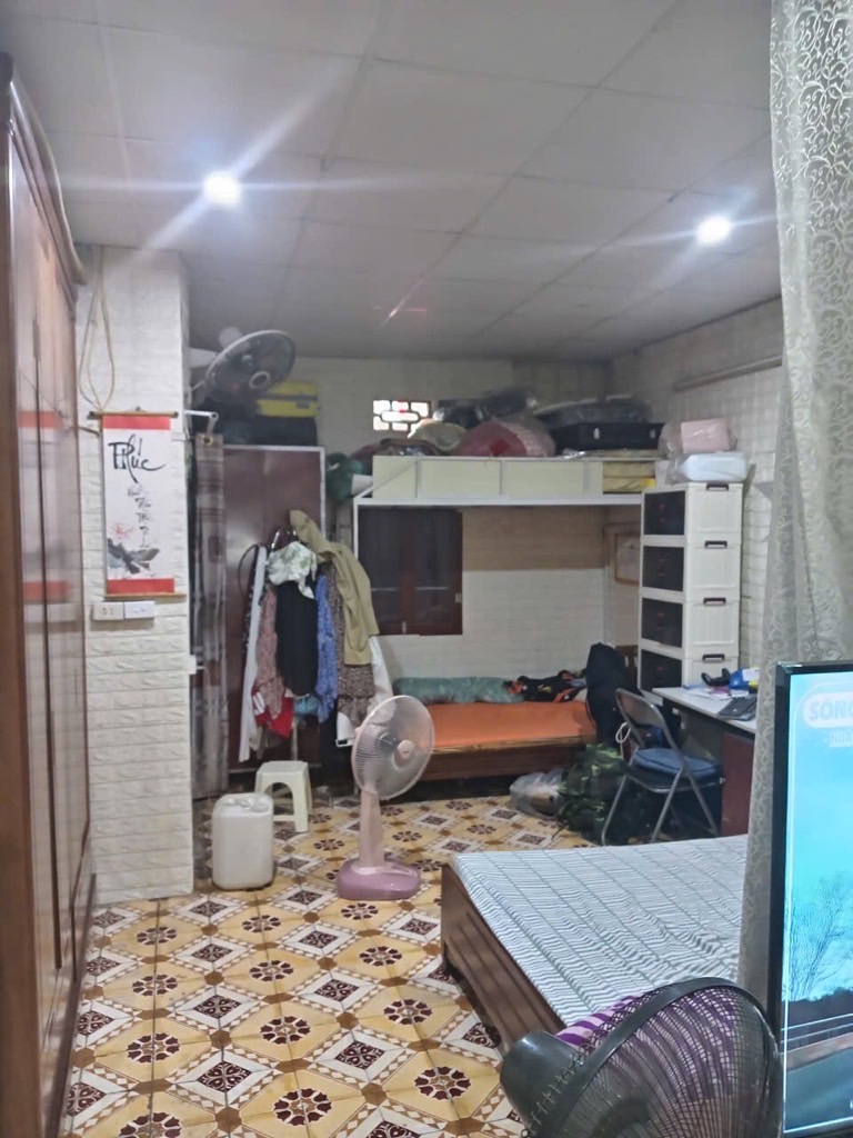 Bán nhà Quỳnh Lôi - diện tích 51.9m2 1 tầng - Nhà lô góc, 2 mặt ngõ trước sau - giá 10 tỷ