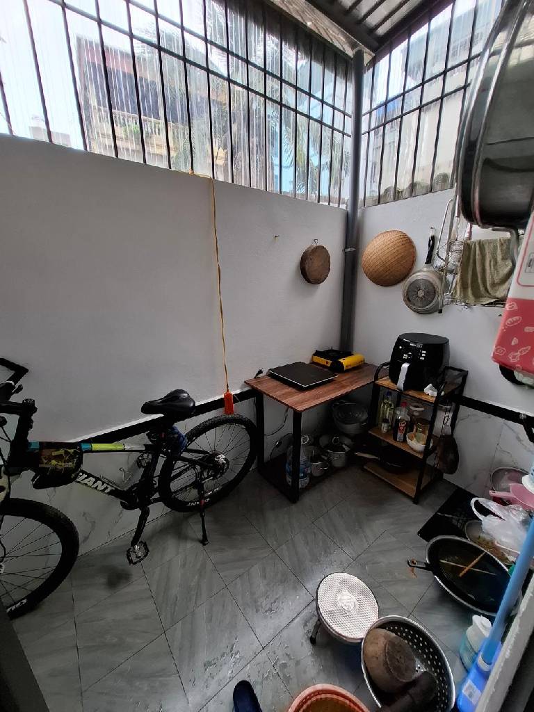 Bán nhà Nguyễn Khoái - diện tích 43m2 4 tầng - Ngõ vào ba gác, hai mặt thoáng - giá 7,85 tỷ