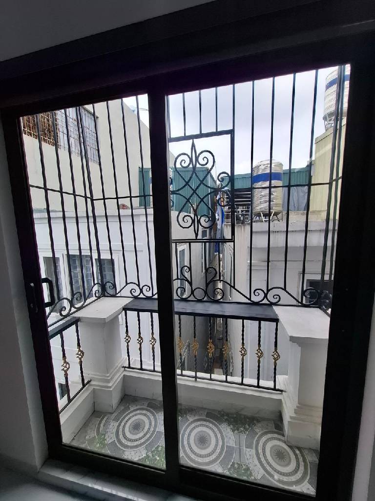 Bán nhà Nguyễn Khoái - diện tích 43m2 4 tầng - Ngõ vào ba gác, hai mặt thoáng - giá 7,85 tỷ