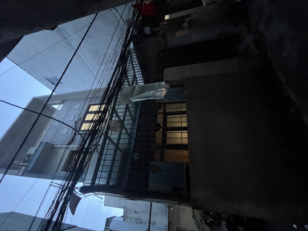 Bán nhà Định Công - diện tích 76m2 3 tầng - Lô góc thoáng - giá 14,8 tỷ