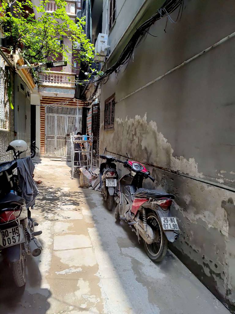 Bán nhà Minh Khai - diện tích 32m2 4 tầng - Ngách rộng rãi, thoáng - giá 6,8 tỷ