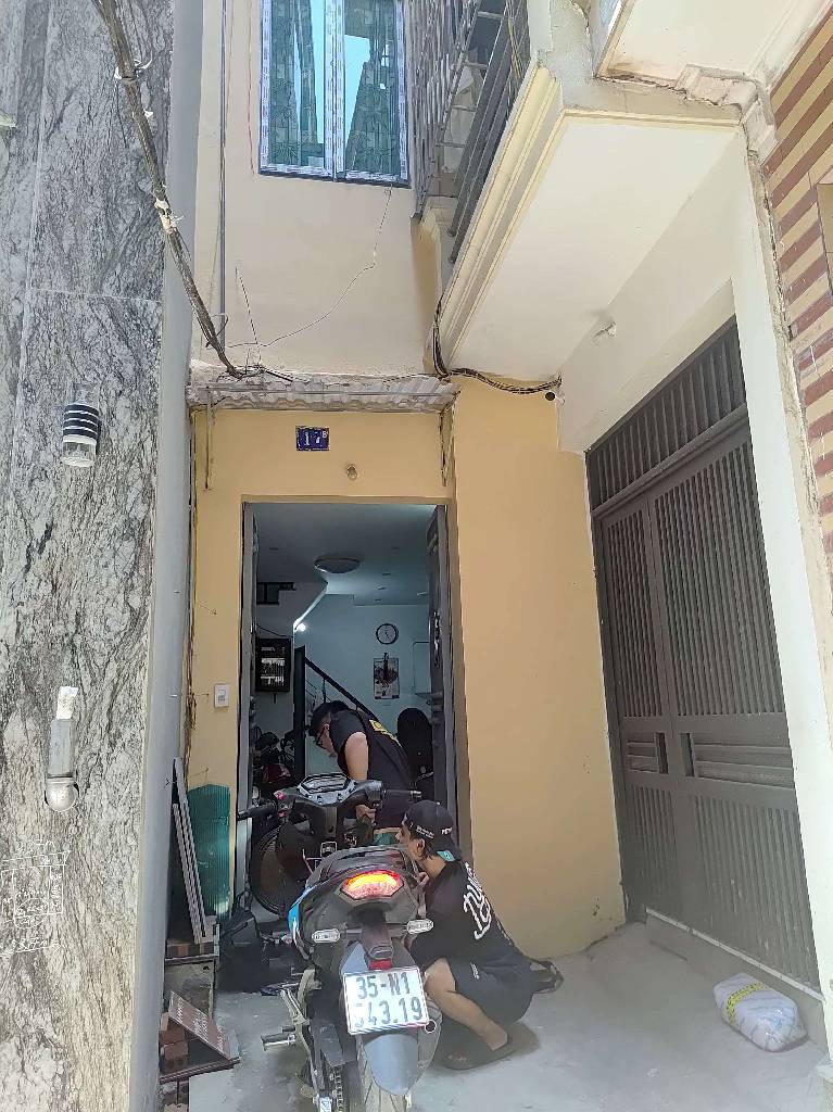 Bán nhà Minh Khai - diện tích 32m2 4 tầng - Ngách rộng rãi, thoáng - giá 6,8 tỷ